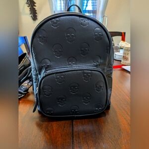 Mini skull backpack